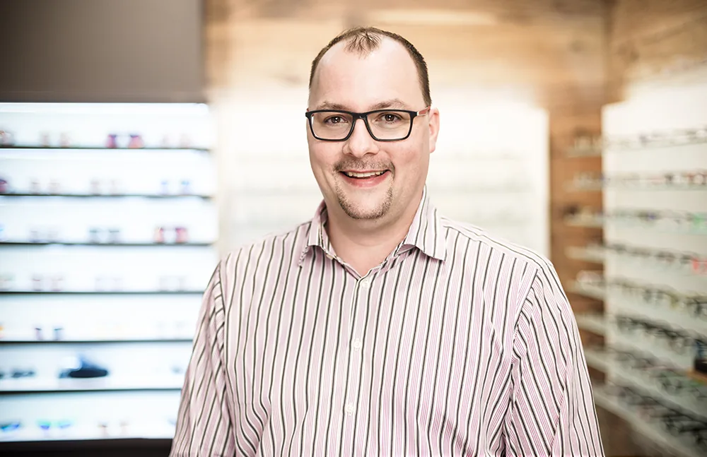 Unternehmensfoto: Teamporträt für den Optiker scharfkantig in Altlandsberg